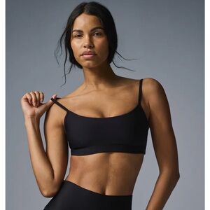 Alo Yoga Airlift Intrigue Bra